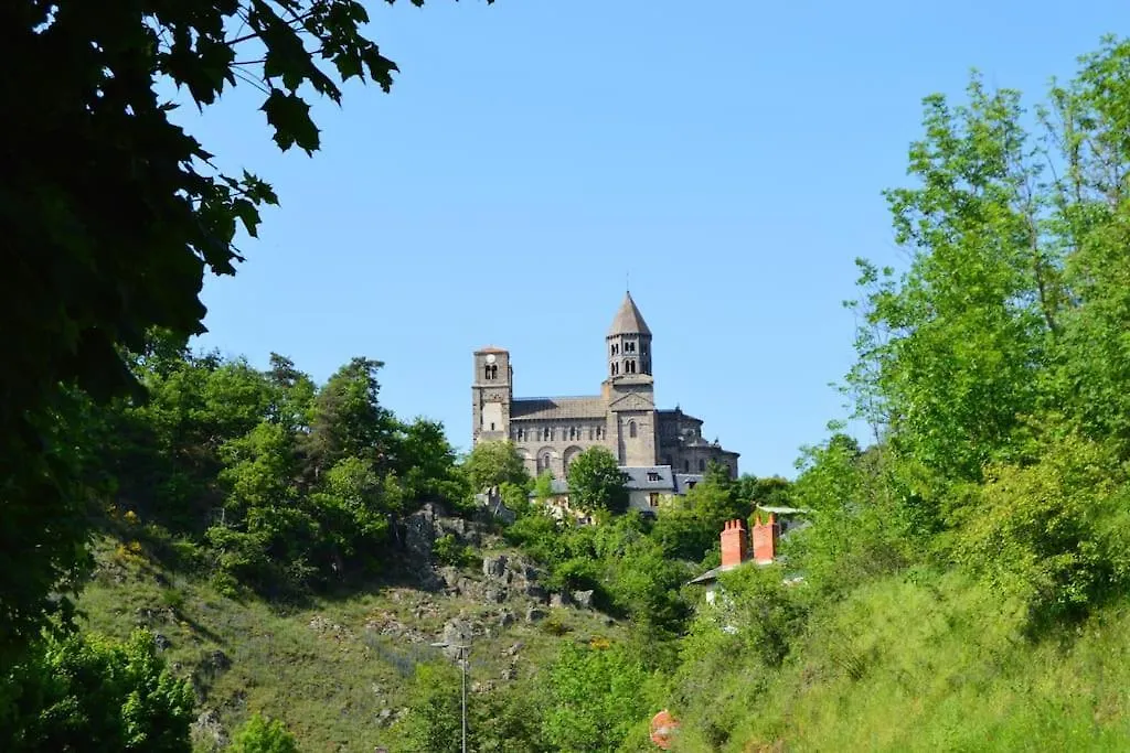 Maison De Caractere A Saint-Nectaire Le Haut 0*,